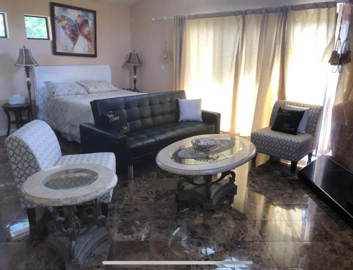 Large Luxury Studio With View In Santa Monica Eksteriør bilde