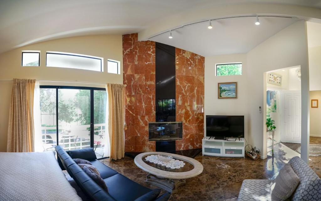 Large Luxury Studio With View In Santa Monica Eksteriør bilde